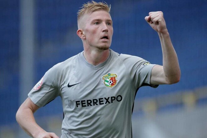 Черноморец нацелился на двух игроков Ворсклы. Среди них – Кулач