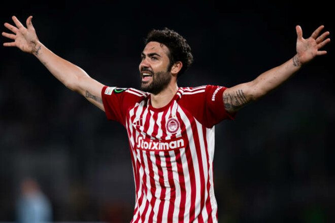 Іспанець, який п'ять разів перемагав у фіналах єврокубків, завершив кар'єру