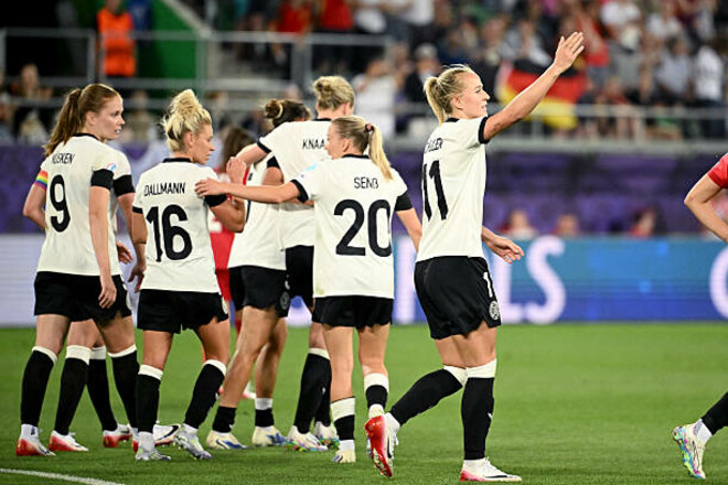 Жіночий Євро-2025. Німеччина стартувала з упевненої перемоги над Польщею