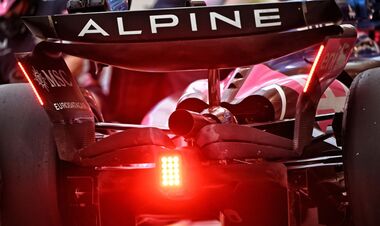 Команду Ф1 намагається викупити екс-керівник. Відомо, що йому відповіли