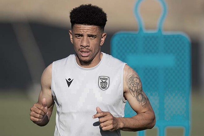 ОФИЦИАЛЬНО. Тайсон продлил контракт с клубом ПАОК на один сезон