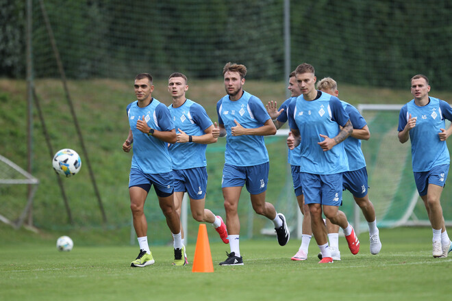 ФОТО. Тренировка Динамо. Контроль мяча, быстрые атаки и завершение