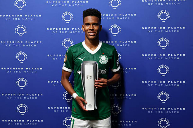 Он забил супергол-шедевр. Назван лучший игрок матча Палмейраса и Челси