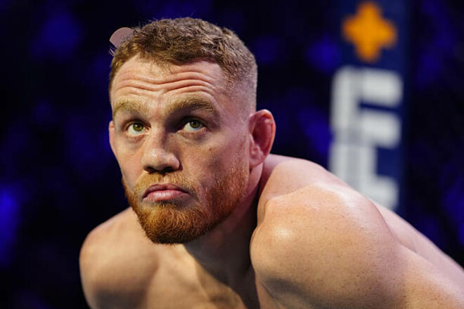 Дэйна Уайт анонсировал титульный бой между бывшим и нынешним чемпионами