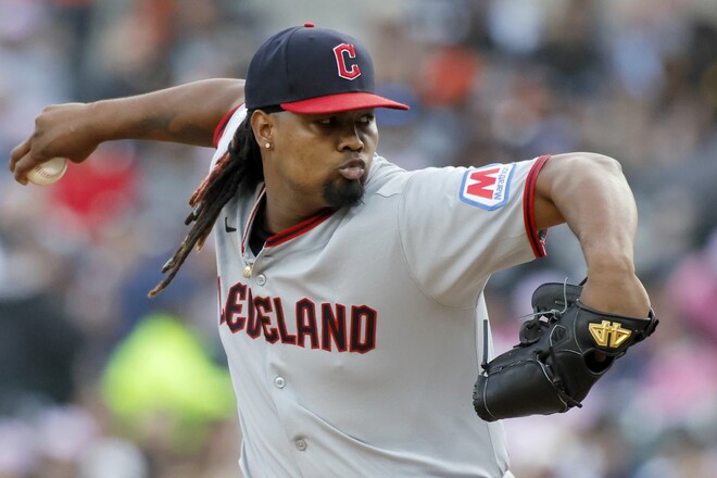 Бейсбольная звезда временно отстранен из-за подозрительных ставок