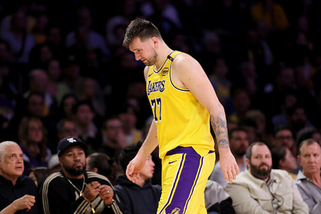 Главная звезда в составе. Звездный игрок Лейкерс будет играть на ЧЕ