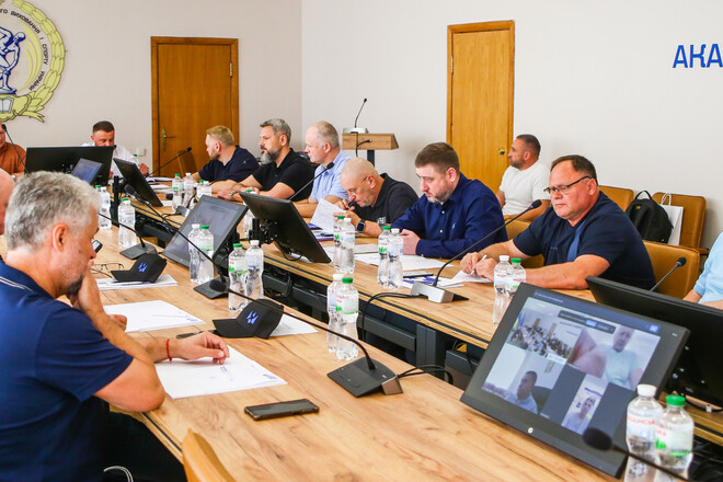 The Ukrainian Club wants to play in the foreign championship. He was answered