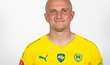 «Плювок в обличчя!». Дружина футболіста вибухнула після рішення Металіста