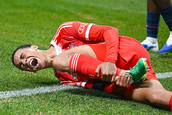 Мусиала впервые прокомментировал перелом ноги. Сказал, кто виноват