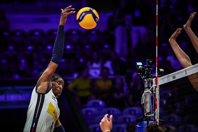 Италия (ж) – Бельгия (ж). Лига наций по волейболу. Смотреть  онлайн LIVE