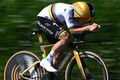 Tour de France 2025. Индивидуальную разделку выиграл Ремко Эвенпул
