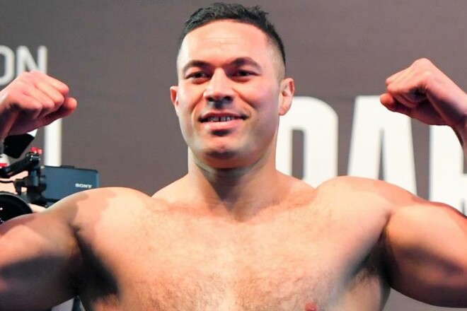 Паркер назвав точні шанси Дюбуа перемогти Усика і стати новим абсолютом