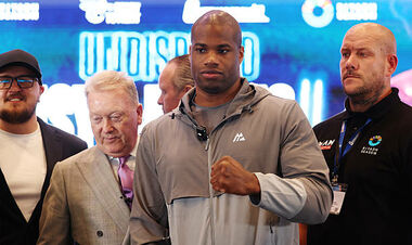 Британський боксер: «Ви ж бачили, Усик просто корчився від болю»