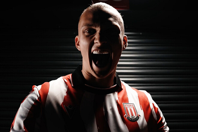 Наставник англійського Сток Сіті зізнався, навіщо клубу потрібен Таловєров