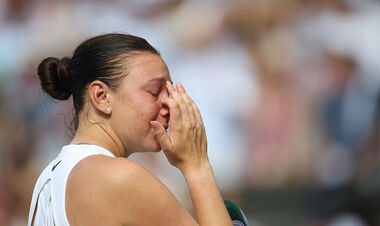 ВИДЕО. Анисимова заплакала после поражения 0:6, 0:6 в финале Уимблдона