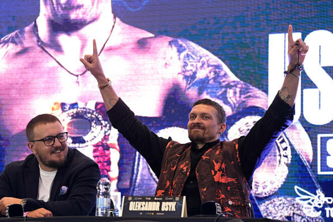УСИК: Этому человеку я подарю свое абсолютное чемпионство после боя с Дюбуа