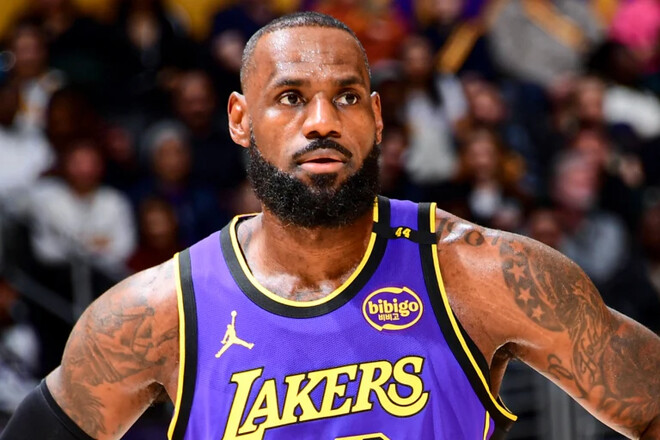 Леброн решился уйти из Лейкерс. Назван его новый клуб