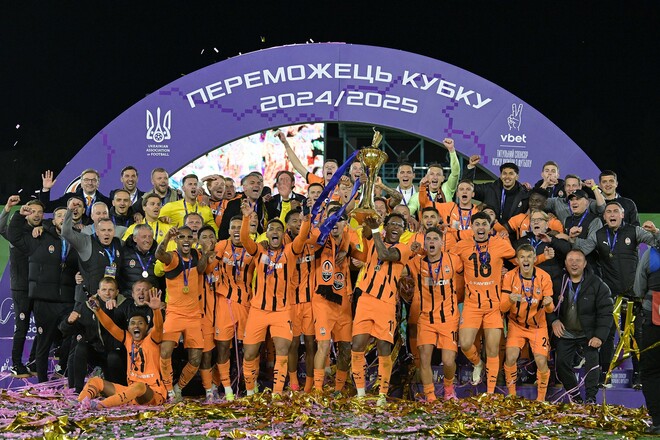 15-й титул. Количество трофеев Шахтера и Динамо в Кубке и за всю историю