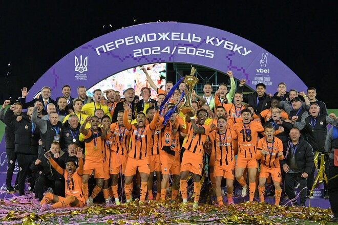 ФОТО. Как Шахтер победу в Кубке Украины праздновал
