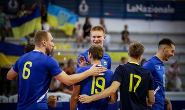 Отбор на Евроволей-2026. Украина бьет Италию у нее на поле