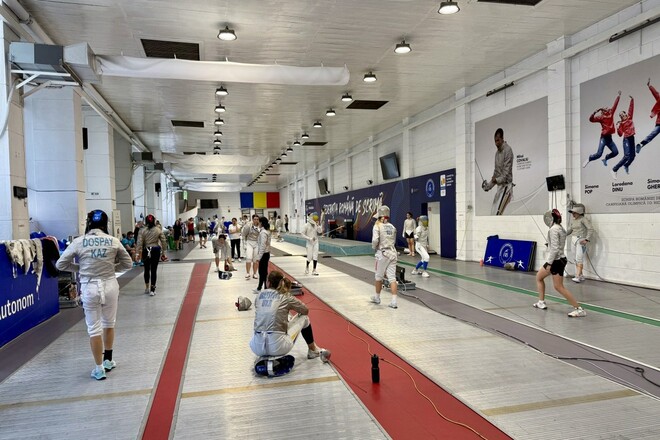 Українські шаблісти розпочали збори в Румунії перед стартом ЧС 2025