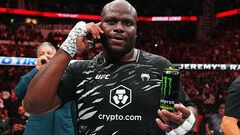 Жесть дня. Боец UFC победил, снял шорты, показал задницу и позвонил Трампу
