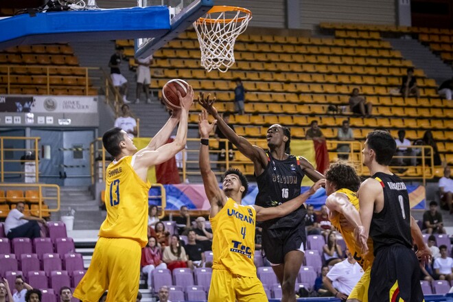 Неудачная четверть. Сборная Украины проиграла матч Евробаскета U-20