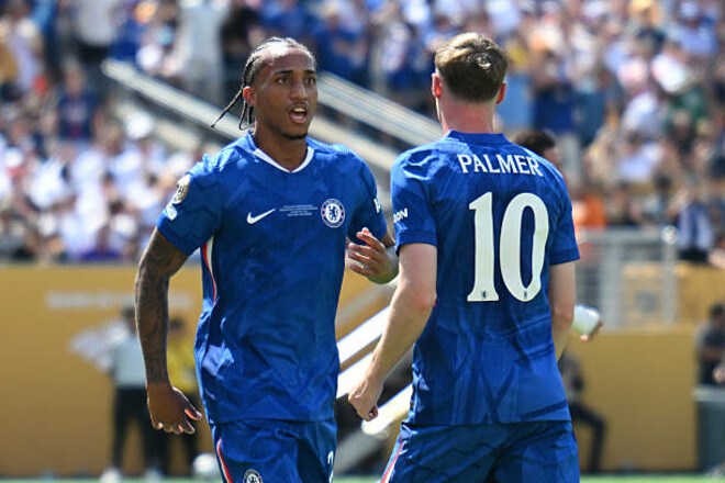 ВИДЕО. Коул Палмер оформил дубль и удвоил перевес Челси над ПСЖ