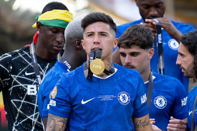 Энцо Фернандес уже имеет в своем активе 6 международных трофеев