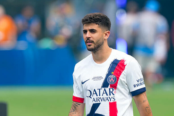 Новый поворот в саге. Защитник ПСЖ получил от клуба условие по Забарному