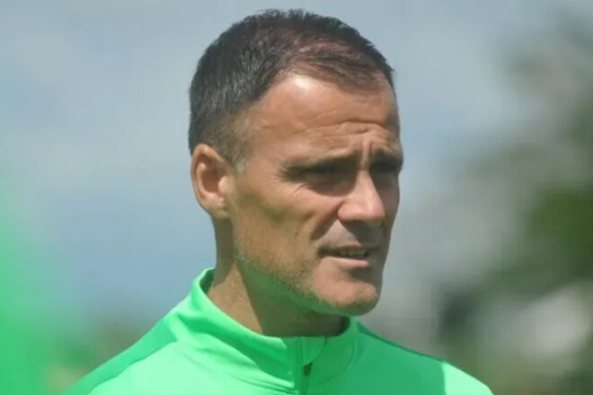 Йому погрожували. Відомо, чому тренер залишив відомий український клуб