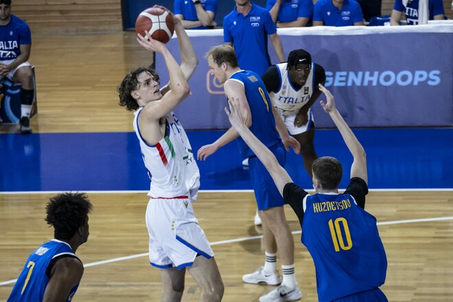 Провалили старт. Збірна України провела матч Євробаскету U-20