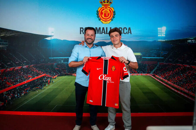 ОФІЦІЙНО. Барселона відпустила півзахисника до іншого клубу Ла Ліги