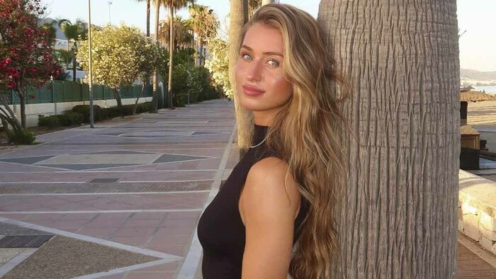 ФОТО. Бывшая звезды Баварии снялась без бюсгальтера. Огонь