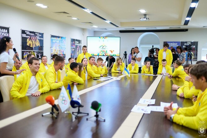 В Олімпійському домі відбулася церемонія проводів збірної на ЄЮОФ-2025