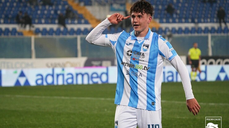 Еще один нападающий. Рома закрыла трансфер 16-летнего форварда