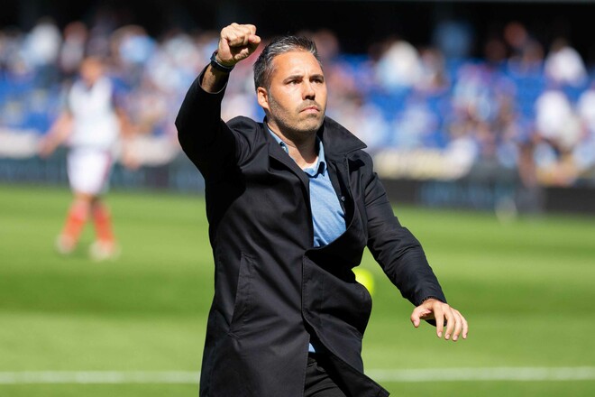 ОФИЦИАЛЬНО. Клуб из Чемпионшипа нашел замену ван Нистелрою