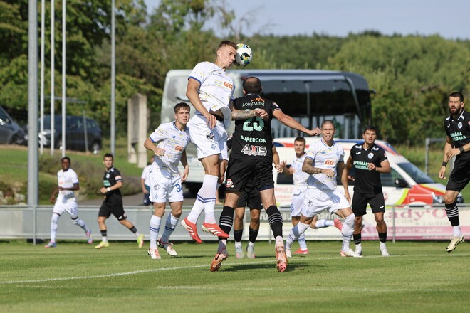 ФОТО. Матч Динамо. Нули, визит Луческу, травма Торреса, удаление Тымчика