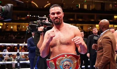 «Я разобью этому мудаку морду». Звездный боксер хочет подраться с Усиком