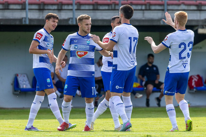 ВІДЕО. Прямісінько в дев'ятку. Якупович забив Динамо із штрафного