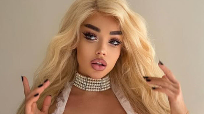 ФОТО. Гола та мокра. Колишня ексзірки Динамо зробила дуже гарячий знімок