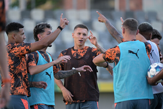 Володимир ЄЗЕРСЬКИЙ: «Шахтар нині голодний до єврокубків»