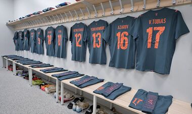 ФОТО. Как выглядит раздевалка Шахтера перед матчем с Ильвесом