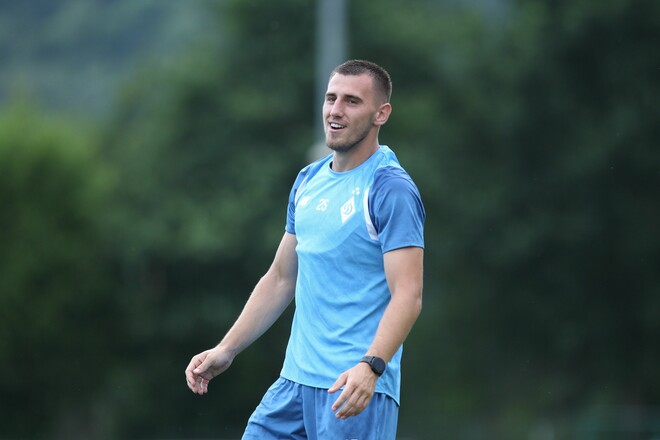 ОФИЦИАЛЬНО. Динамо Киев подтвердило уход украинского защитника