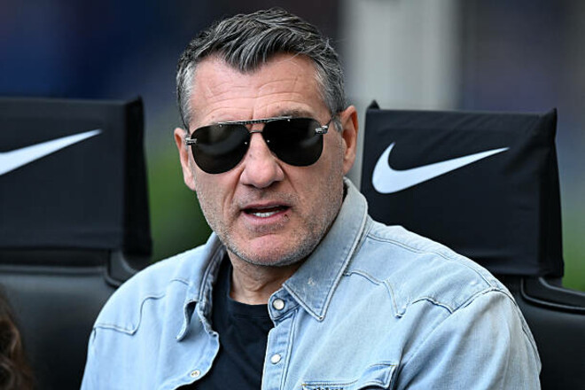 Неожиданный вариант. Легендарный форвард дал прогноз на чемпиона АПЛ