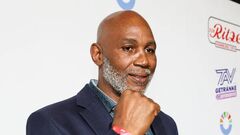 Legendary Lennox Lewis called a boxer who will soon beat Usik