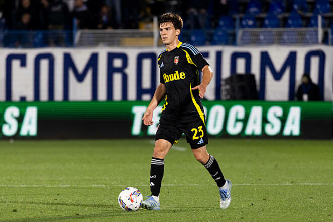 ОФІЦІЙНО. Манчестер Сіті попрощався з півзахисником. Трансфер до Серії А