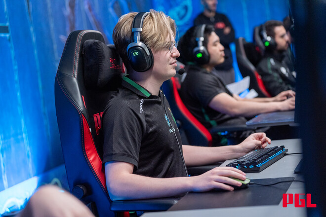 Falcons зіграють у гранд-фіналі Esports World Cup 2025 з Dota 2