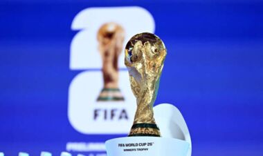 Какие сборные становились чемпионами мира по футболу в разные годы?