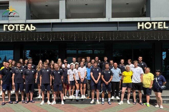 ФОТО. Українська юнацька збірна вирушила на ЄЮОФ-2025